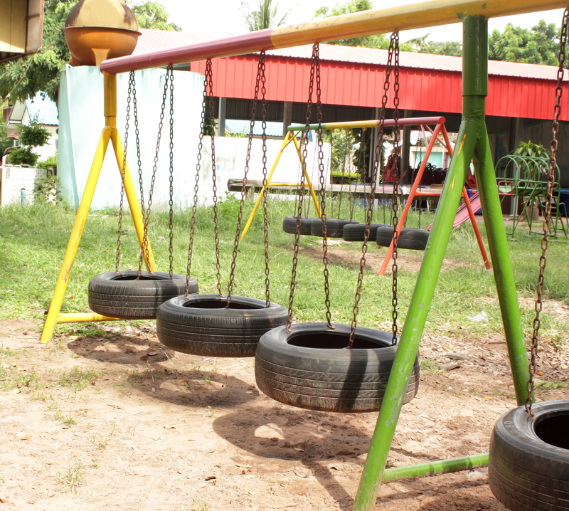 Learn How Glass Recycling Benefits the Environment